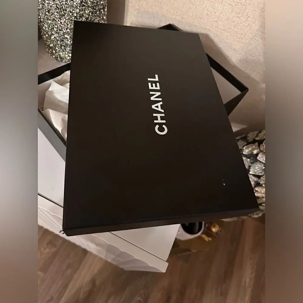 "Authentic Chanel Box - Sold As-Is" - Picture 4 of 17